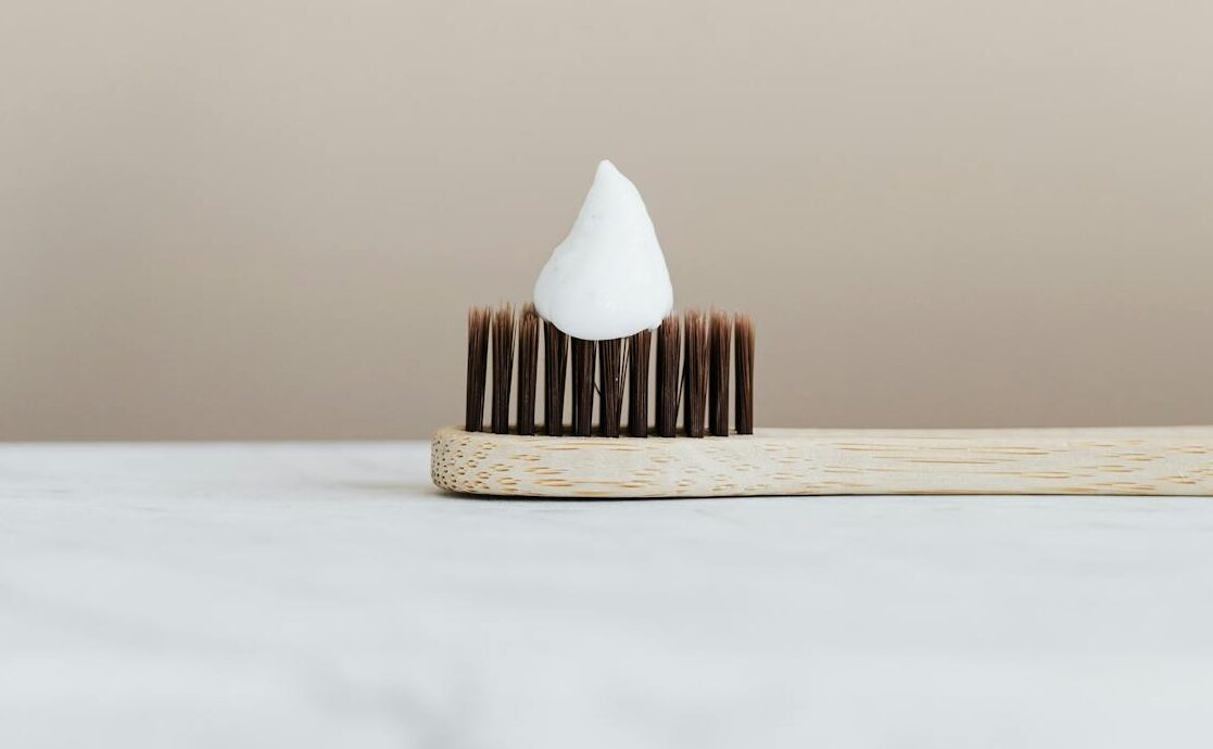 Which toothpastes May Help Shrink Pimples