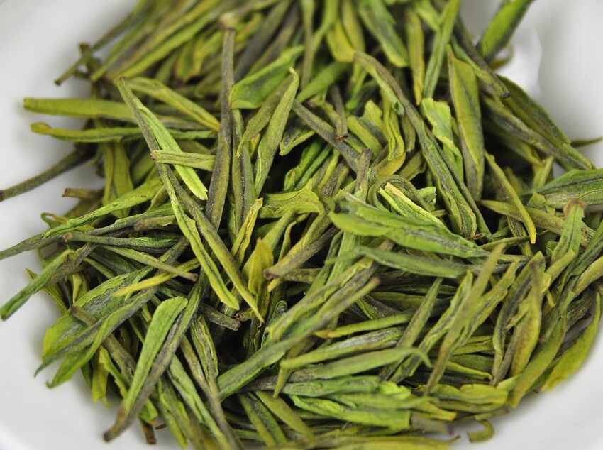 The Most Effective Home Remedy for Acne in 2025